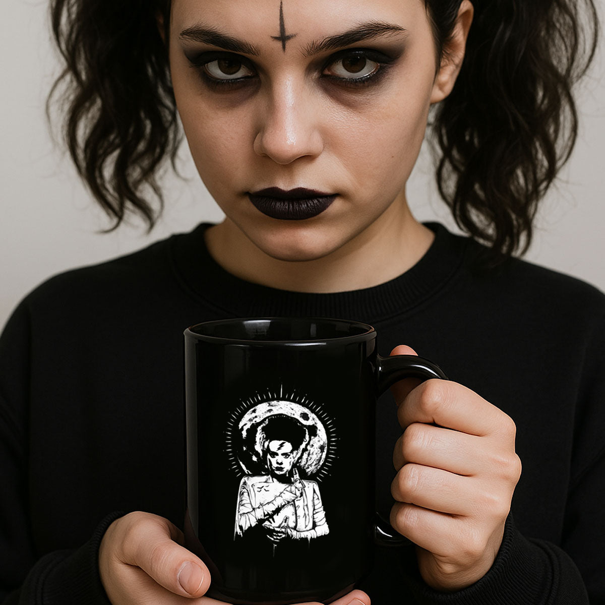BRIDE OF FRANKENSTEIN Black Glossy Mug